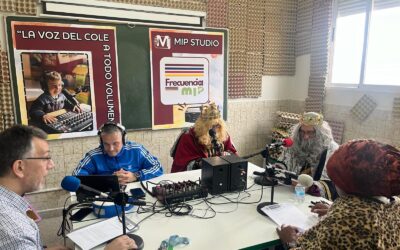 “La Estrella de Belén en Puertollano: Entrevista Mágica a los Reyes Magos”